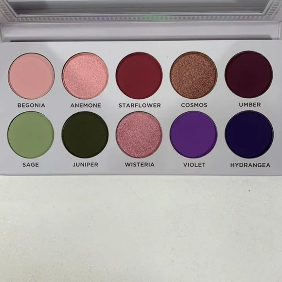 Ace Beaute Violet Sage Palette - Picture 3 of 3